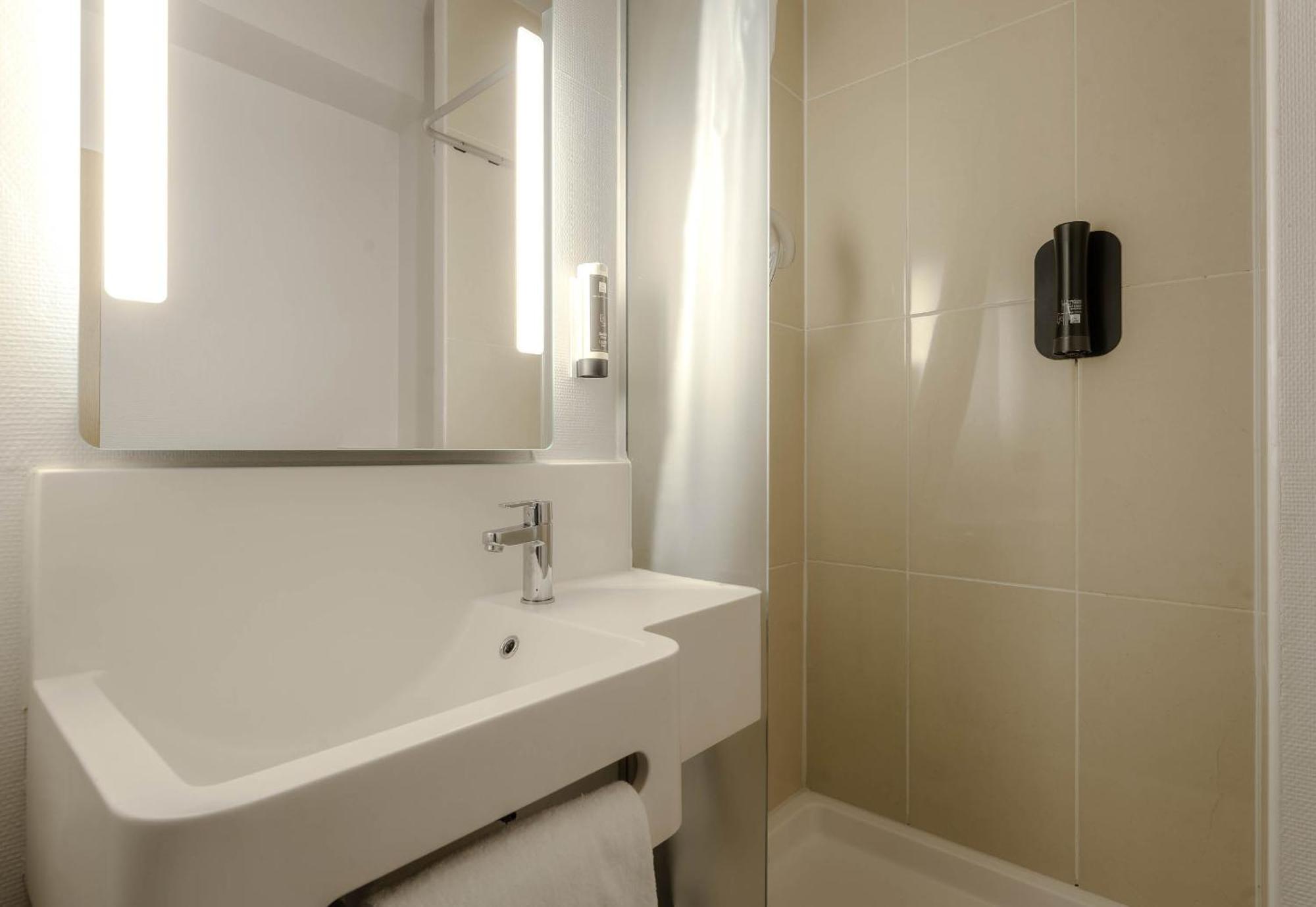 B&B Hotel Arras Eksteriør billede
